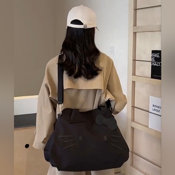 SALE! Hello Kitty Kawaii Sanrio Cute Cat Big Black Duffle Travel Sports Tote Bag - Picture 5 of 16